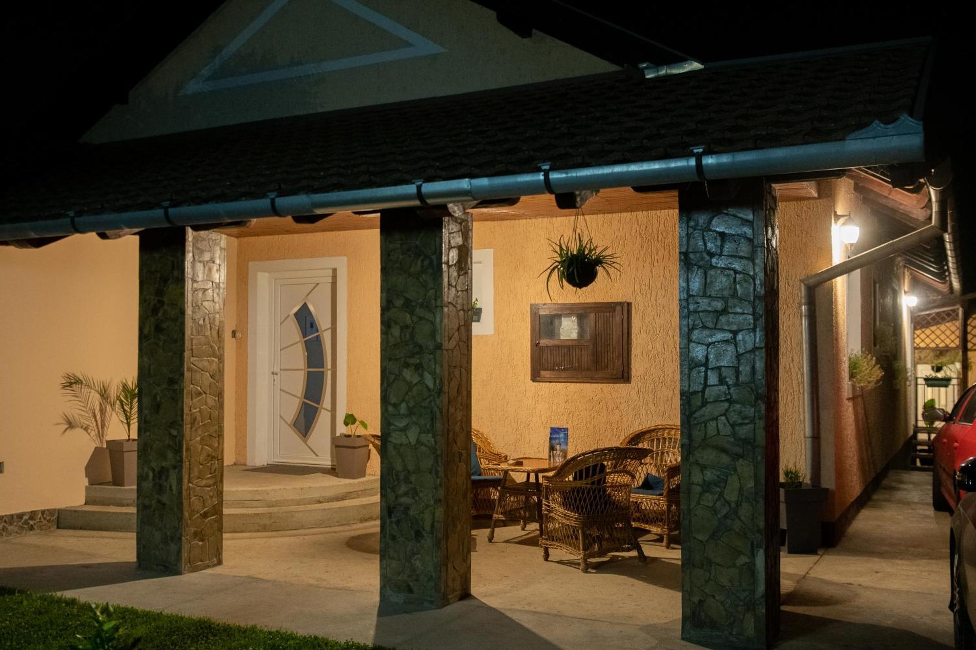 Guesthouse Kristina Палич Екстер'єр фото