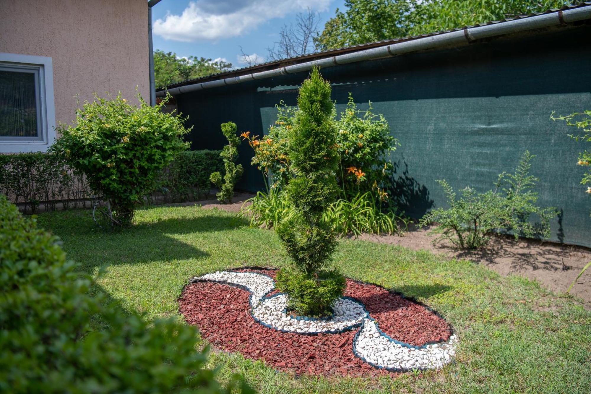 Guesthouse Kristina Палич Екстер'єр фото