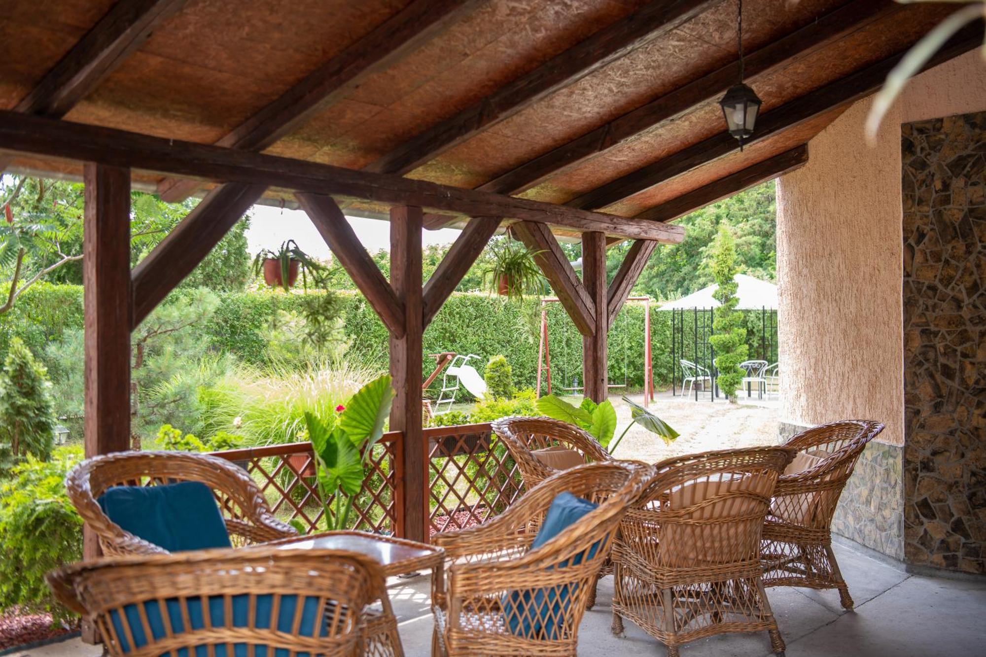 Guesthouse Kristina Палич Екстер'єр фото