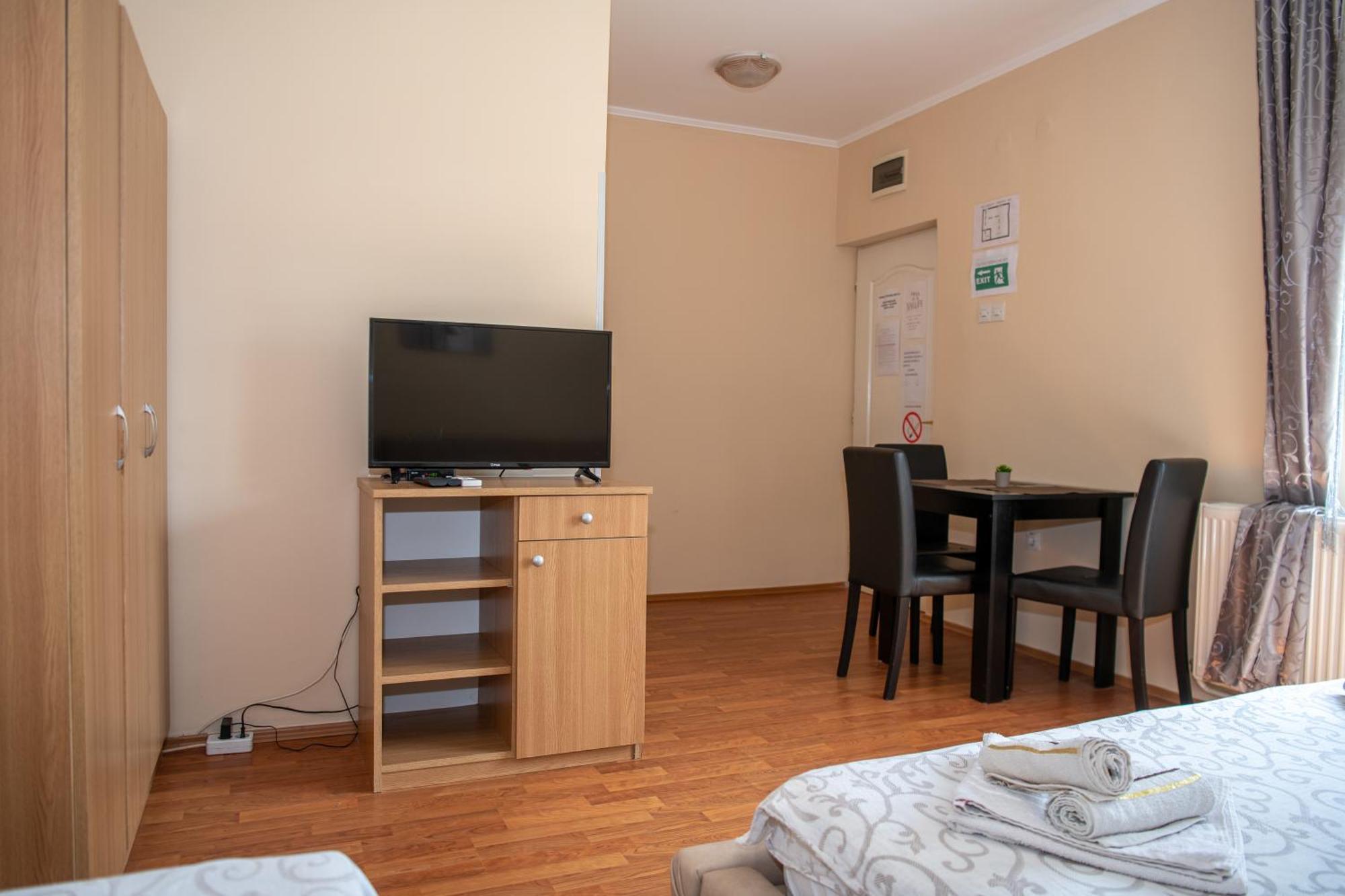 Guesthouse Kristina Палич Екстер'єр фото