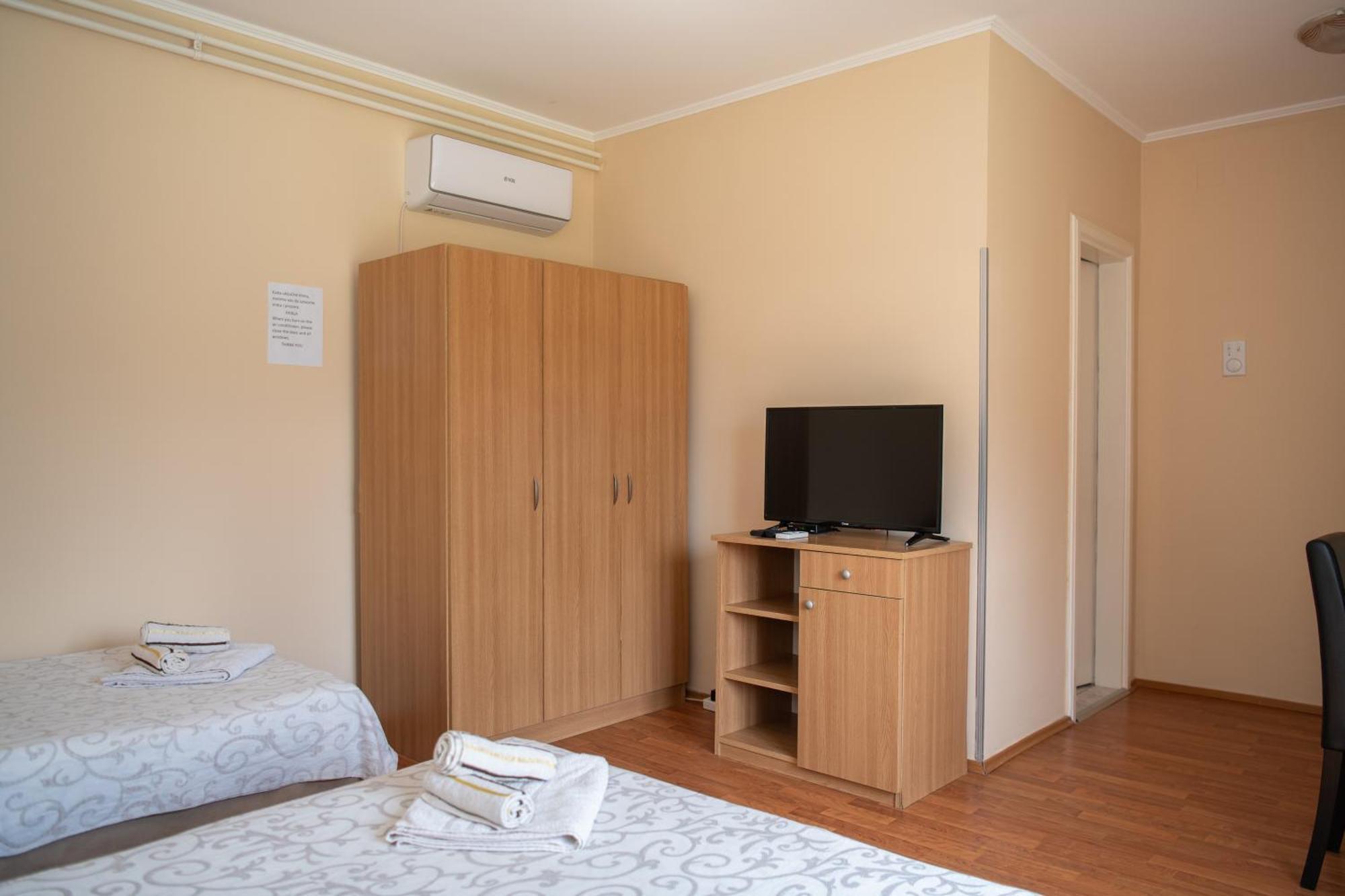 Guesthouse Kristina Палич Екстер'єр фото